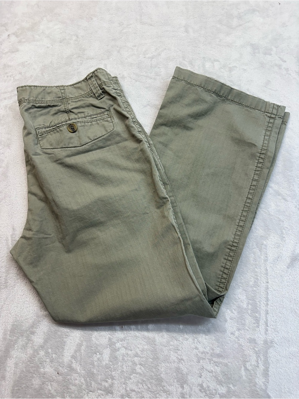 Old Navy Surplus Men’s 32x30 Olive Green Herringbone Chino Pants